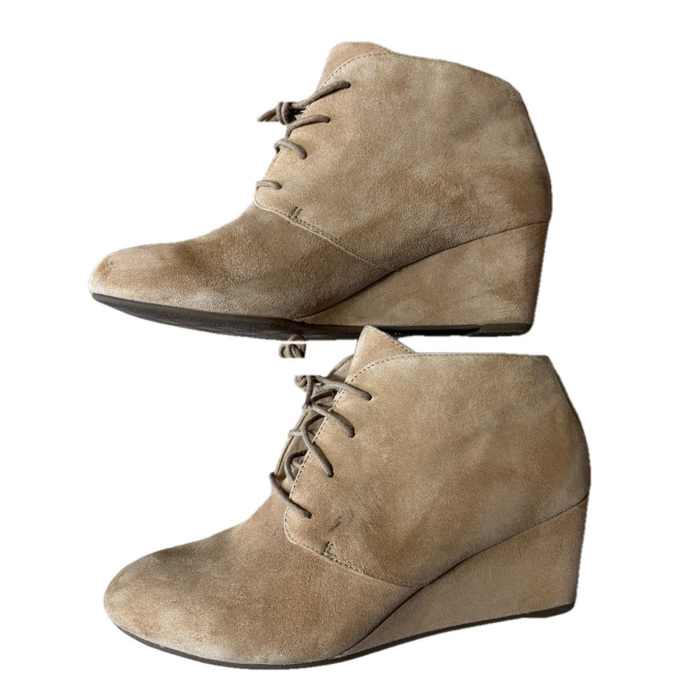 Vionic Becca Booties Tan Suede Ankle Boots Size 9